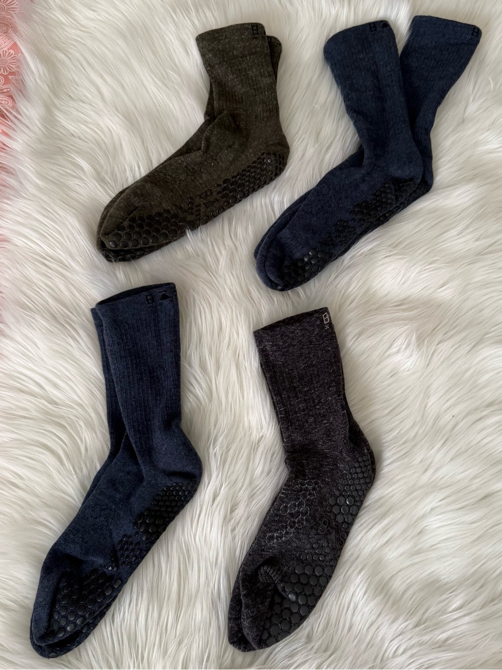 Tavi x Base Grip Sticky Socks Large